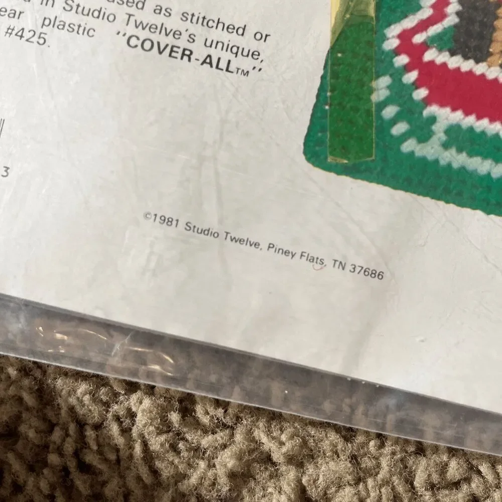 VTG 1981 Needlepoint Coasters Holiday Kit Studio Twelve Sealed Makes 6